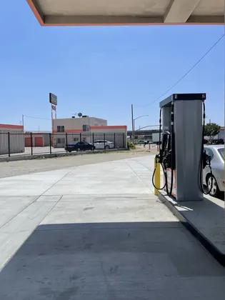 Etiwanda Gas, business photo 2
