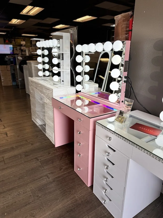 Jurupa Outlet business photo