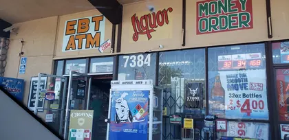 Lowrs Market & Liquor, business photo 4