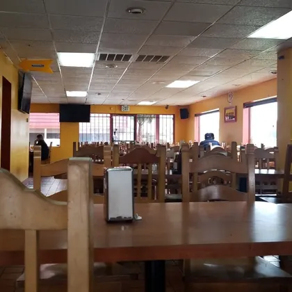 Mariscos Los Enriques, business photo 2