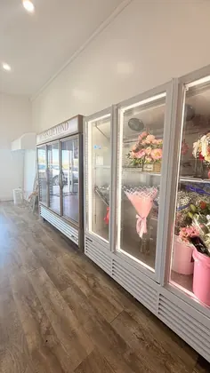 Roses and Beyond Flower Shop, business photo 3
